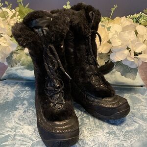 The North Face Women's Nupste Winter Boots